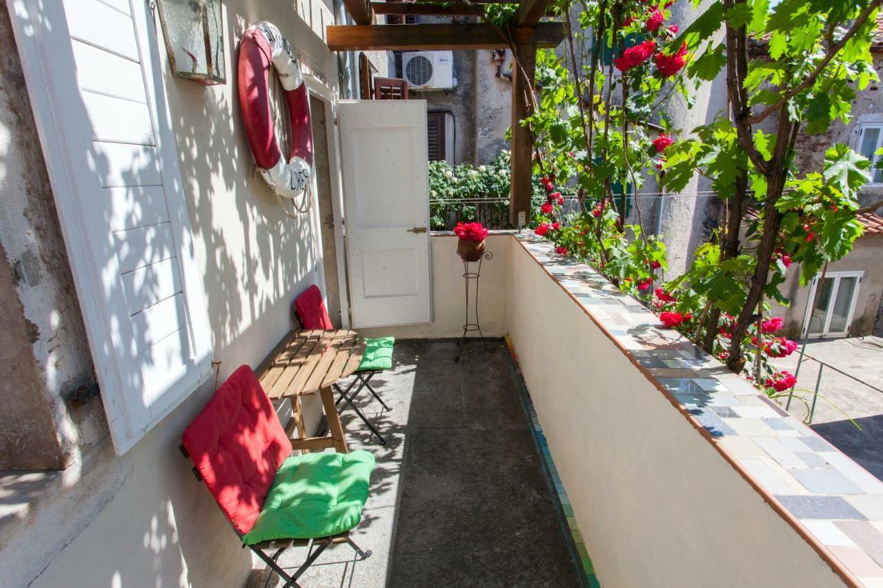 Barbarossa House With Parking Διαμέρισμα Cres Εξωτερικό φωτογραφία